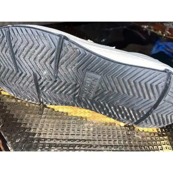 Golden Goose Ball Star White Raven 8.5 (4) - Picture 7 of 8